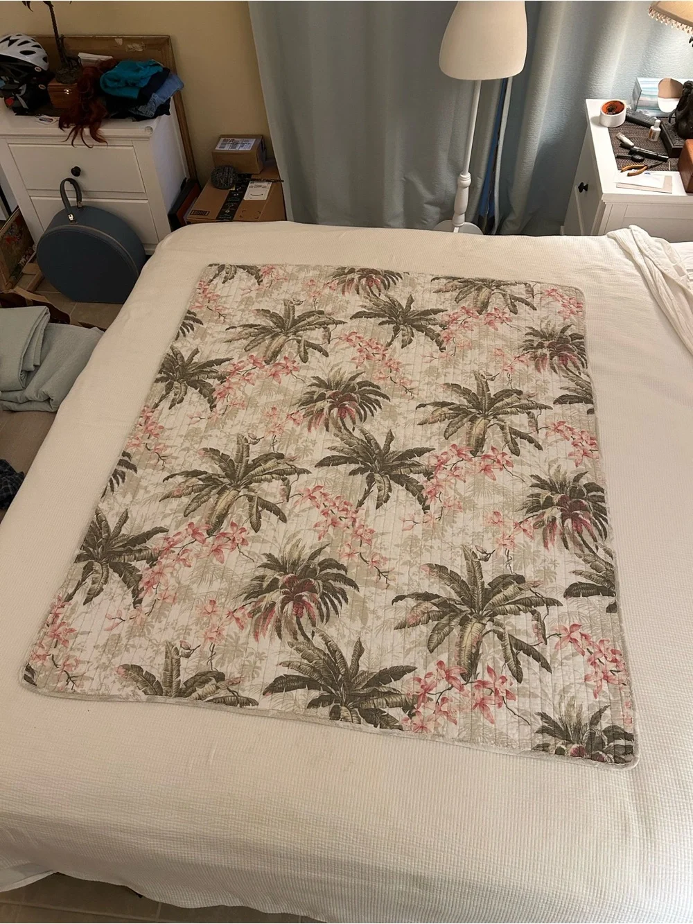 Tommy Bahama Tropical Palm Quilt in Cream, Green and Pink